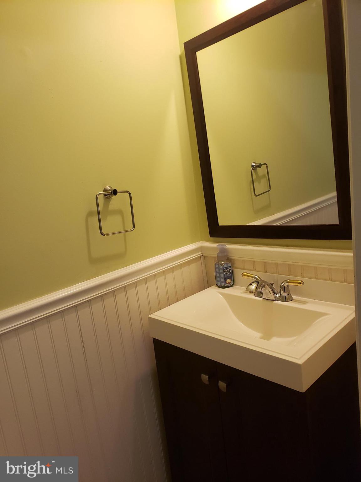 12852 Silvia Loop Woodbridge, VA 22192 - Photo 11 of 20 powder room