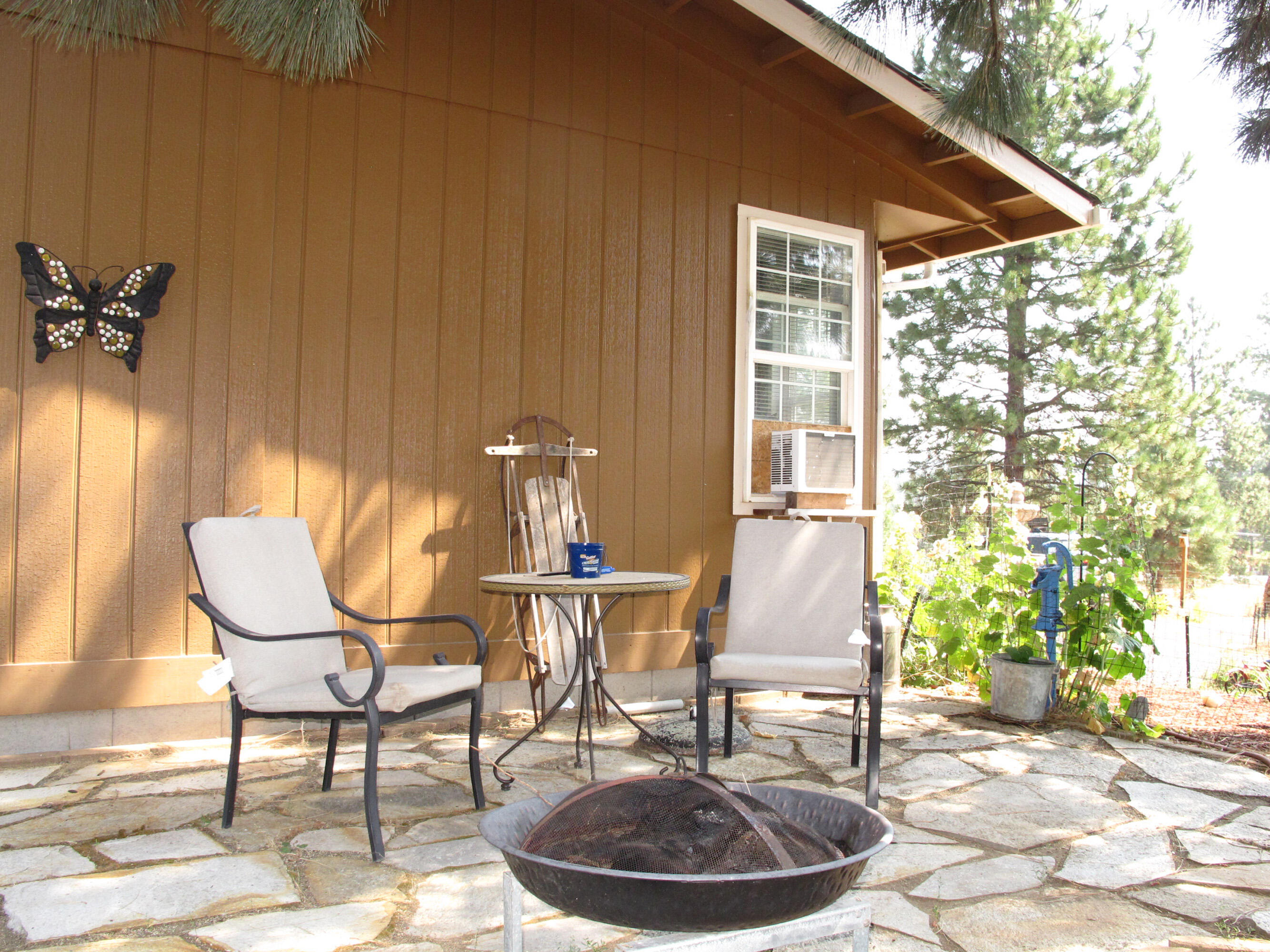 4366 Round Lake Road Klamath Falls, OR 97601 - Photo 27 of 39 30