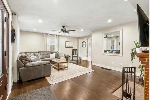 $724,000 | 9 Sampson Avenue, Swampscott, MA 01907