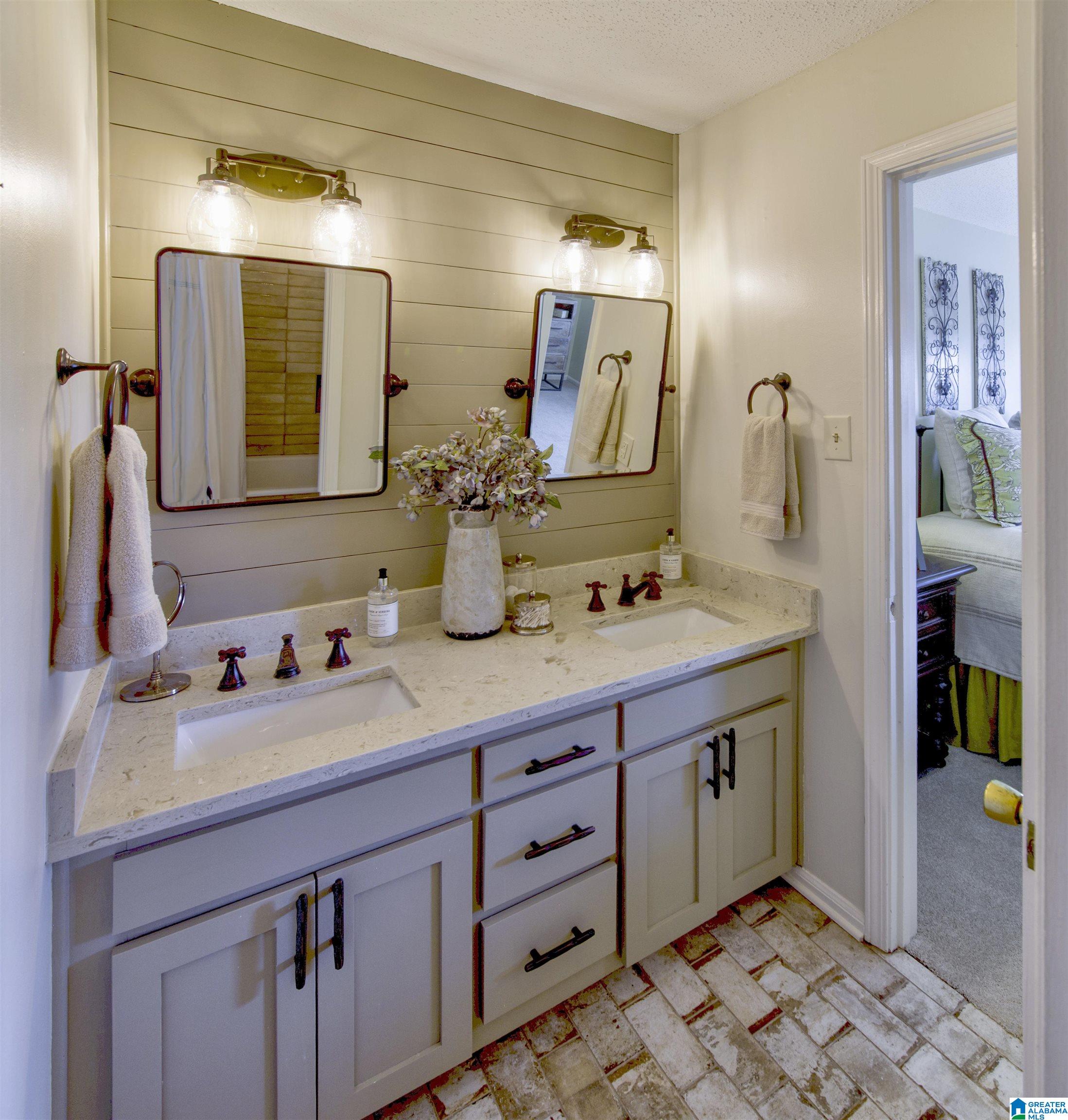 295 Shades Crest Road Birmingham, AL 35226 - Photo 34 of 40