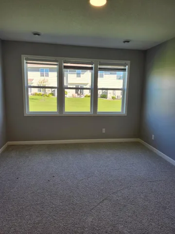 $3,200 | 14526 111th Avenue North, Dayton, MN 55369