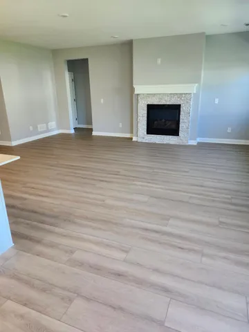 $3,200 | 14526 111th Avenue North, Dayton, MN 55369