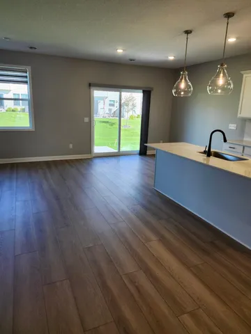 $3,200 | 14526 111th Avenue North, Dayton, MN 55369