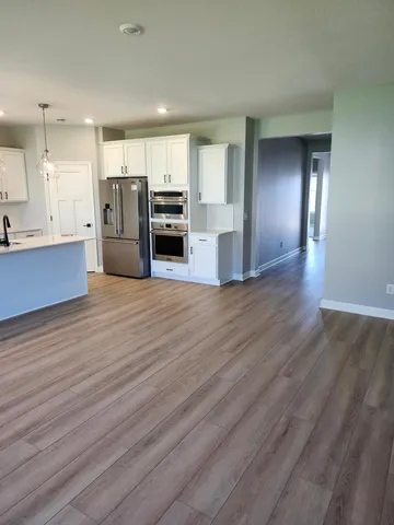 $3,200 | 14526 111th Avenue North, Dayton, MN 55369