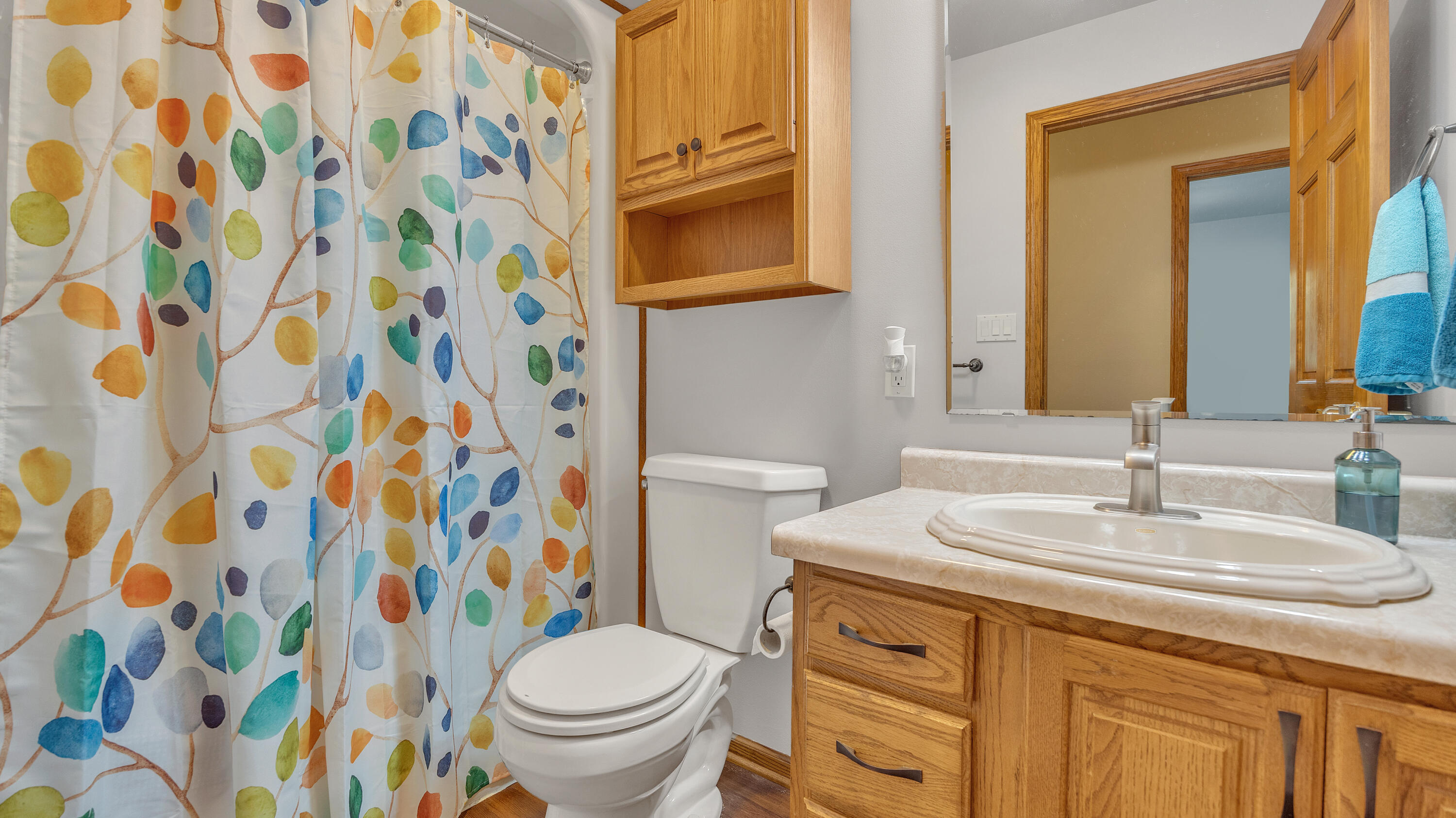 5118 Moenning Road Sheboygan, WI 53081 - Photo 20 of 42 Bathroom