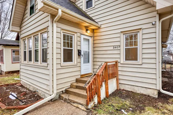 $2,250 | 3407 North Oliver Avenue, Minneapolis, MN 55412