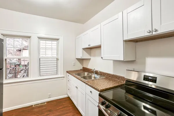 $2,250 | 3407 North Oliver Avenue, Minneapolis, MN 55412