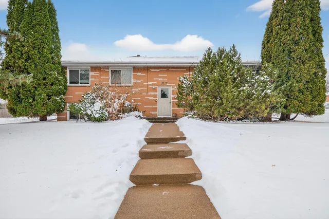 $539,900 | 2717 Virginia Avenue North, New Hope, MN 55427