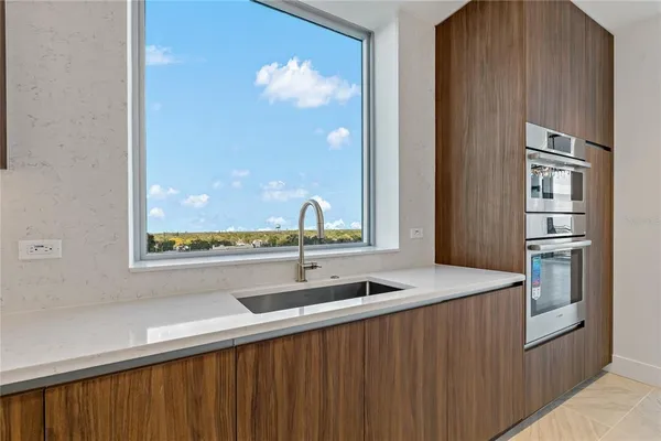 $6,375 | 777 3rd Avenue North, Unit 803, St. Petersburg, FL 33701