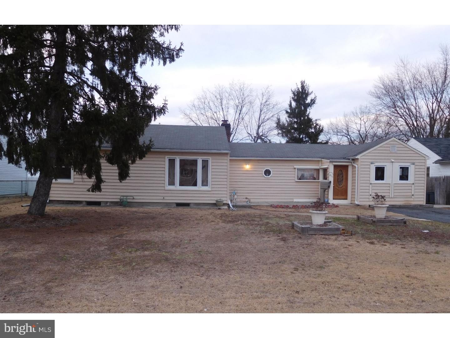 611 South Chester Avenue Riverside, NJ 08075 - Photo 1 of 16