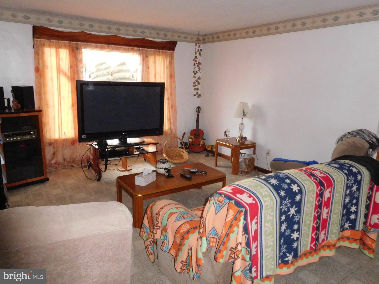 611 South Chester Avenue Riverside, NJ 08075 - Photo 5 of 16