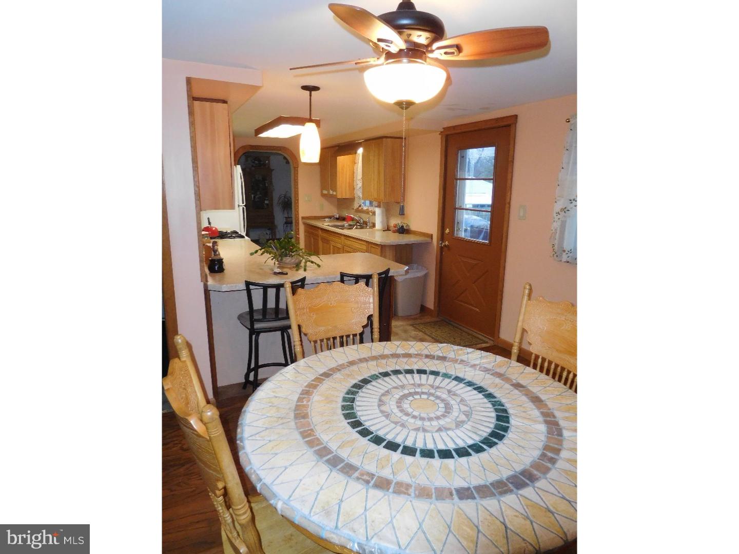 611 South Chester Avenue Riverside, NJ 08075 - Photo 9 of 16