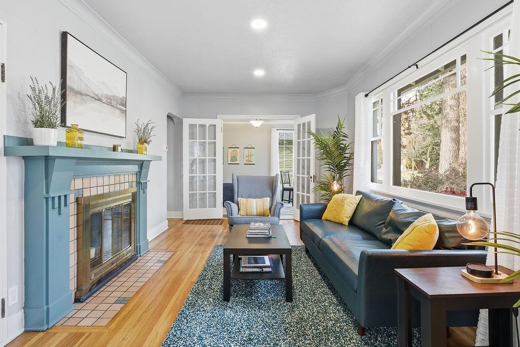 608 East 33rd Avenue Spokane, WA 99203 - Photo 3 of 41