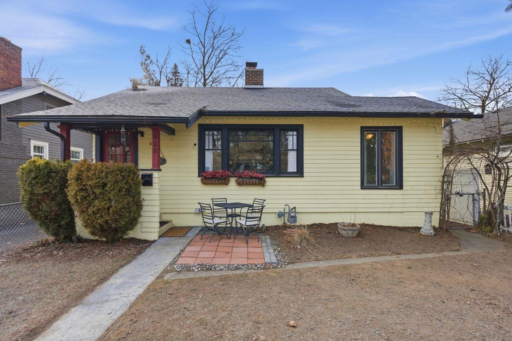 608 East 33rd Avenue Spokane, WA 99203 - Photo 35 of 41