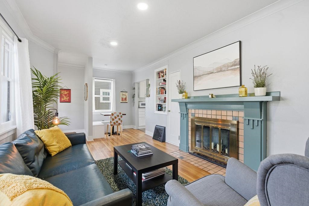 608 East 33rd Avenue Spokane, WA 99203 - Photo 7 of 41