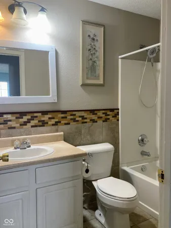 $235,000 | 5661 Sweet River Drive, Indianapolis, IN 46221