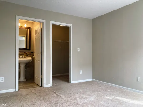 $235,000 | 5661 Sweet River Drive, Indianapolis, IN 46221