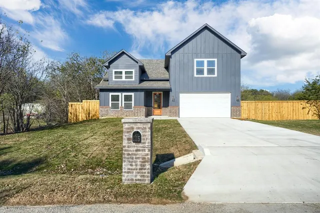 $3,800 | 1115 Bell Street, Arlington, TX 76001