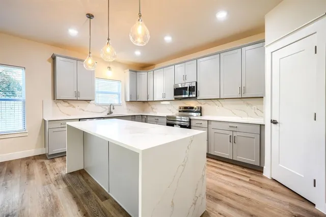 $3,800 | 1115 Bell Street, Arlington, TX 76001