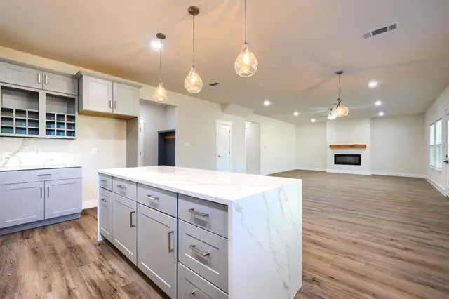 $3,800 | 1115 Bell Street, Arlington, TX 76001