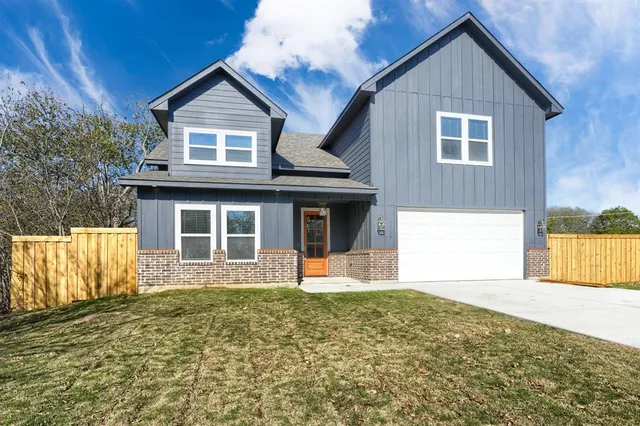 $3,800 | 1115 Bell Street, Arlington, TX 76001