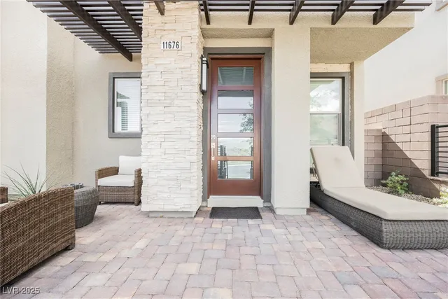 $525,000 | 11676 Hamilton Lk Avenue, Las Vegas, NV 89138