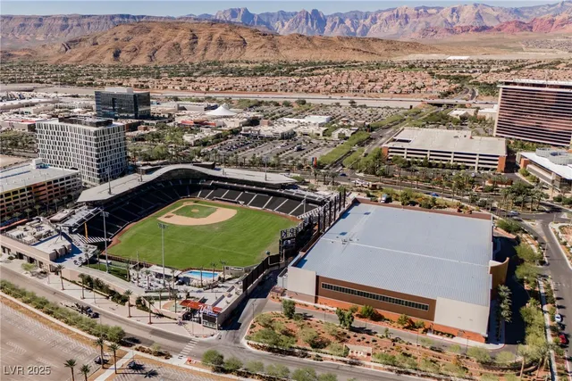 $525,000 | 11676 Hamilton Lk Avenue, Las Vegas, NV 89138