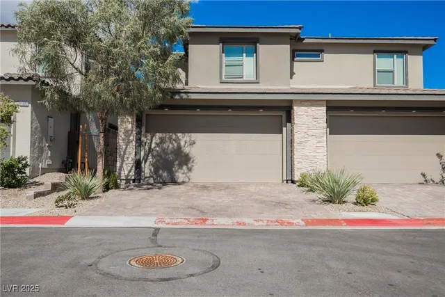 $525,000 | 11676 Hamilton Lk Avenue, Las Vegas, NV 89138