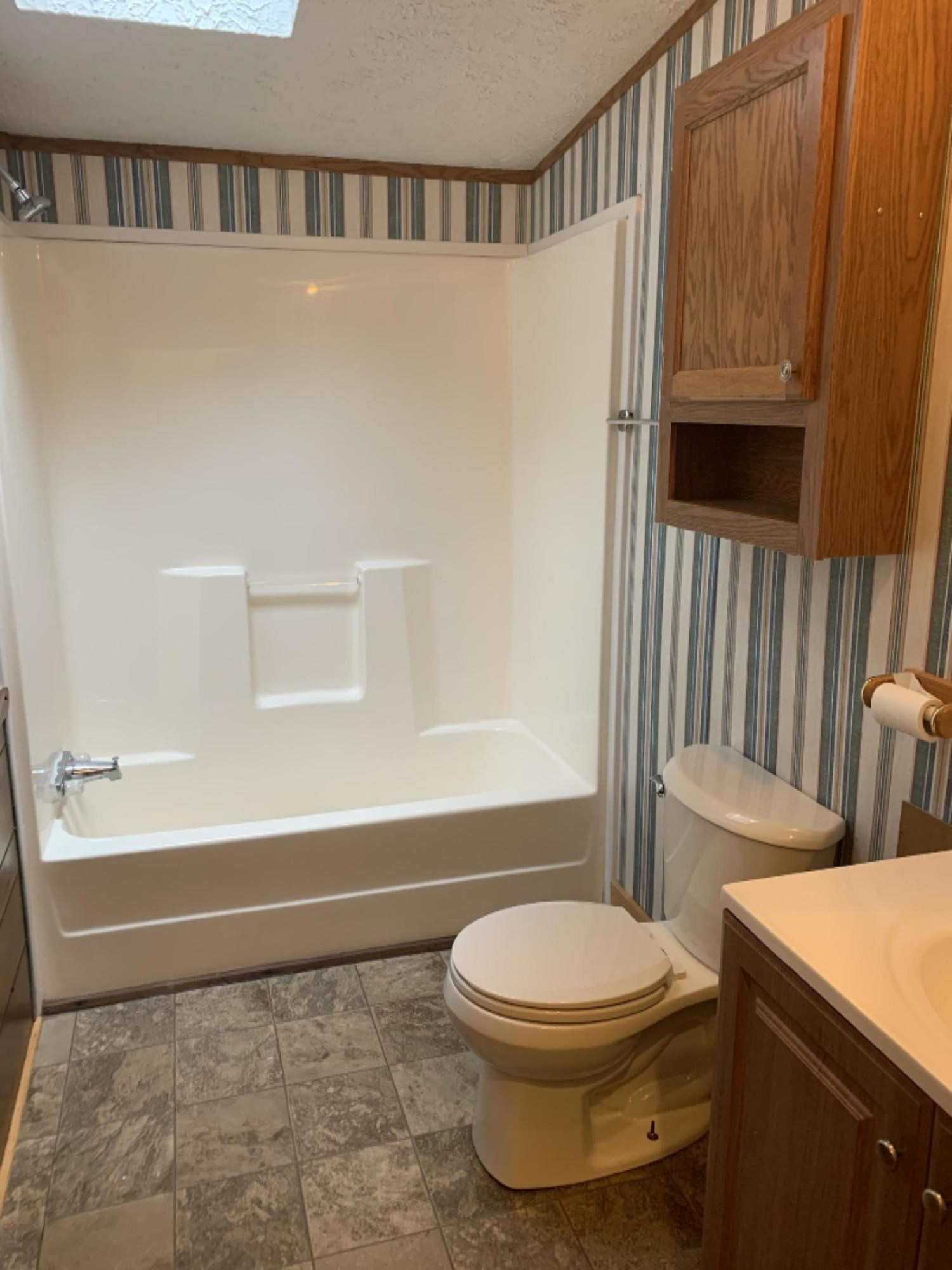 21229 Hewitt Road Tustin, MI 49688 - Photo 13 of 23 IMG_1187
