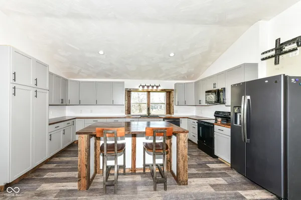 $309,900 | 408 West Jefferson Street, Kirklin, IN 46050