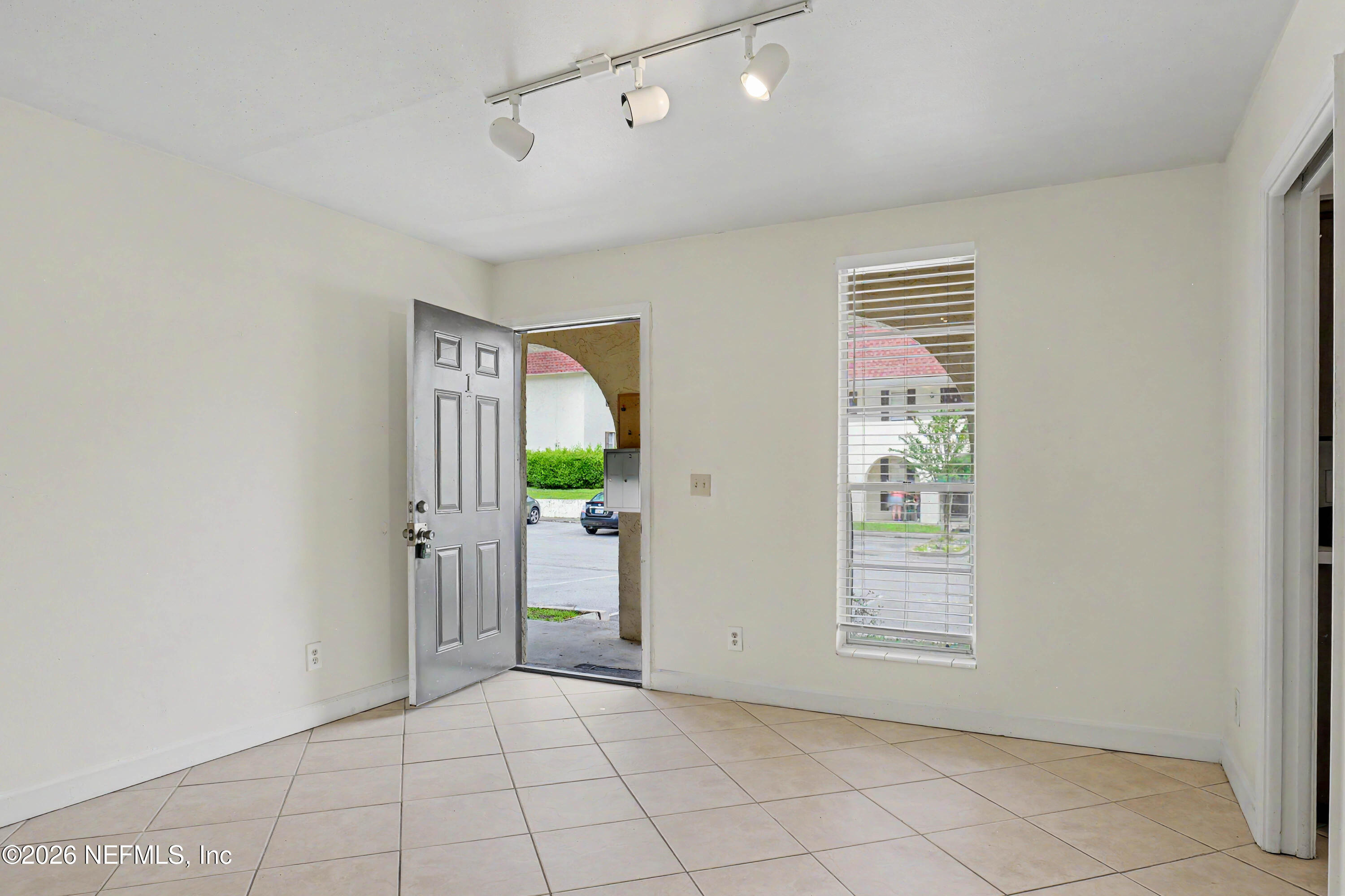 1557 El Prado Road, Unit 1 Jacksonville, FL 32216 - Photo 18 of 28 P1473061