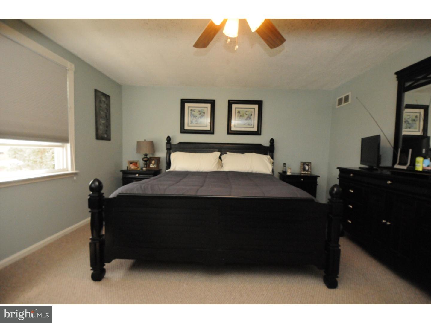 11702 Colman Road Philadelphia, PA 19154 - Photo 14 of 19 Gallery Image 14