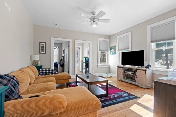 $430,000 | 1222 South Monroe Avenue, Green Bay, WI 54301