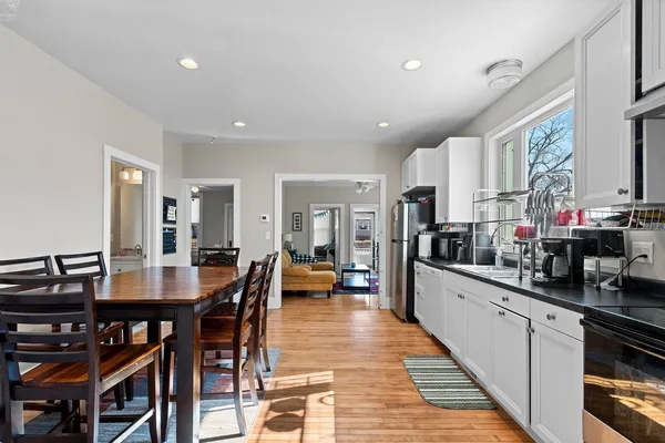 $430,000 | 1222 South Monroe Avenue, Green Bay, WI 54301