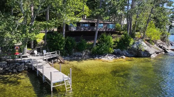 $2,395,000 | 3 Spring Street, Newbury, NH 03255