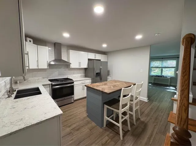 $2,650 | 48 Green Road, Unit 1, Raymond, NH 03077