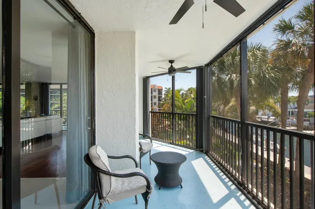 $449,000 | 800 Jeffery Street, Unit 211, Boca Raton, FL 33487