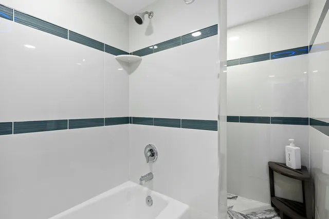 $449,000 | 800 Jeffery Street, Unit 211, Boca Raton, FL 33487