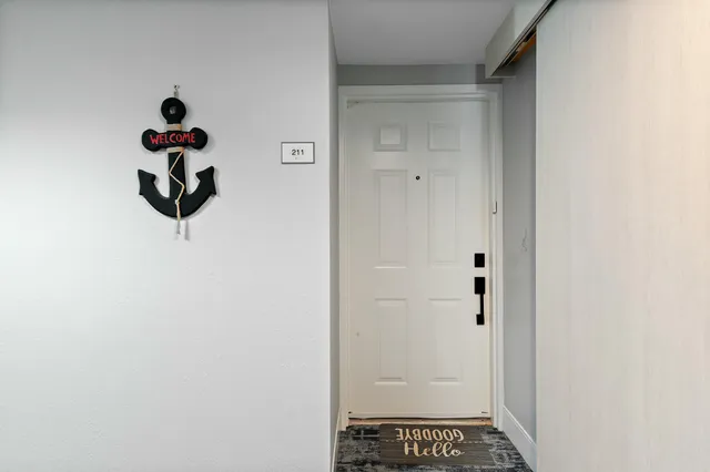 $449,000 | 800 Jeffery Street, Unit 211, Boca Raton, FL 33487