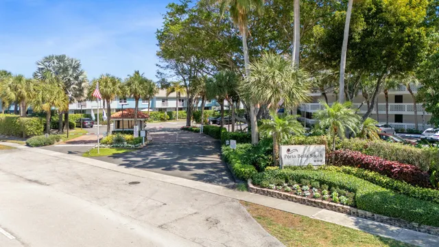 $449,000 | 800 Jeffery Street, Unit 211, Boca Raton, FL 33487