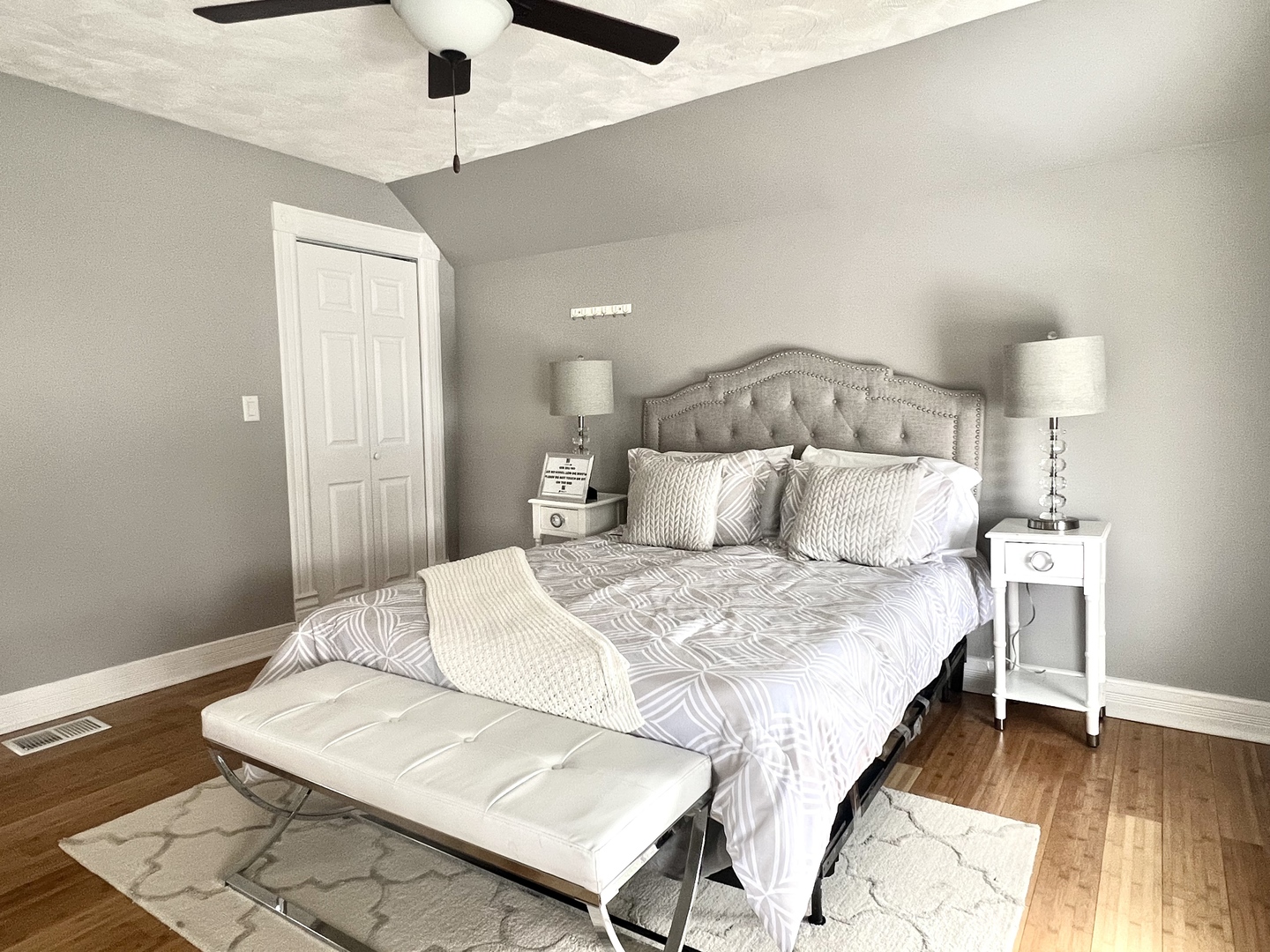 7113 Clarendon Hills Road Darien, IL 60561 - Photo 23 of 35