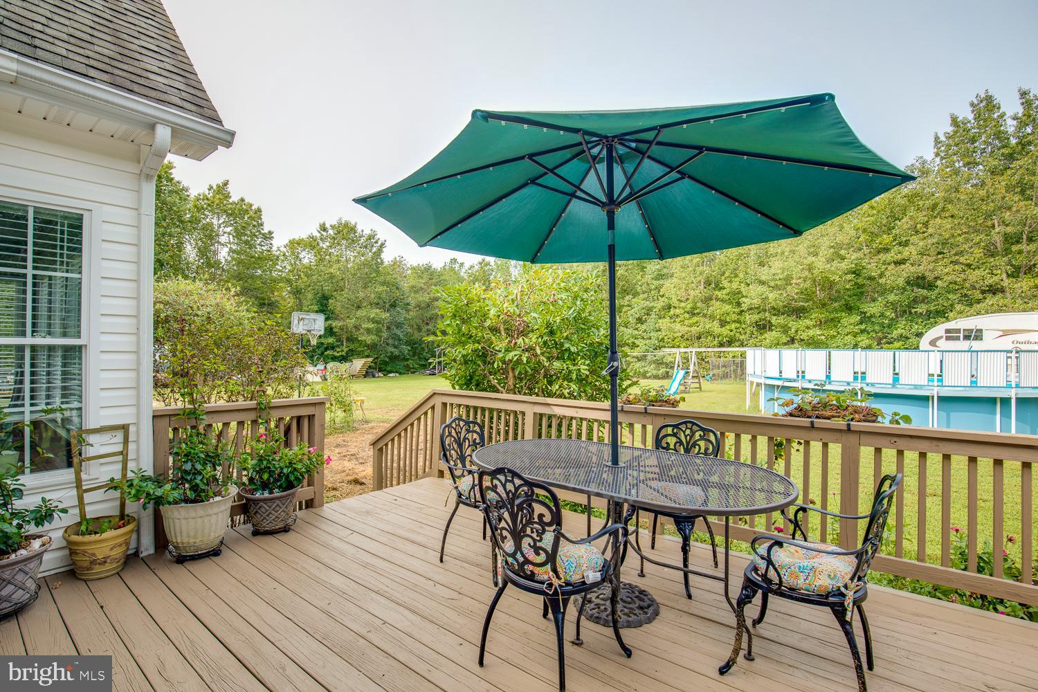 23210 Friendship Road Ruther Glen, VA 22546 - Photo 45 of 58 Rear deck