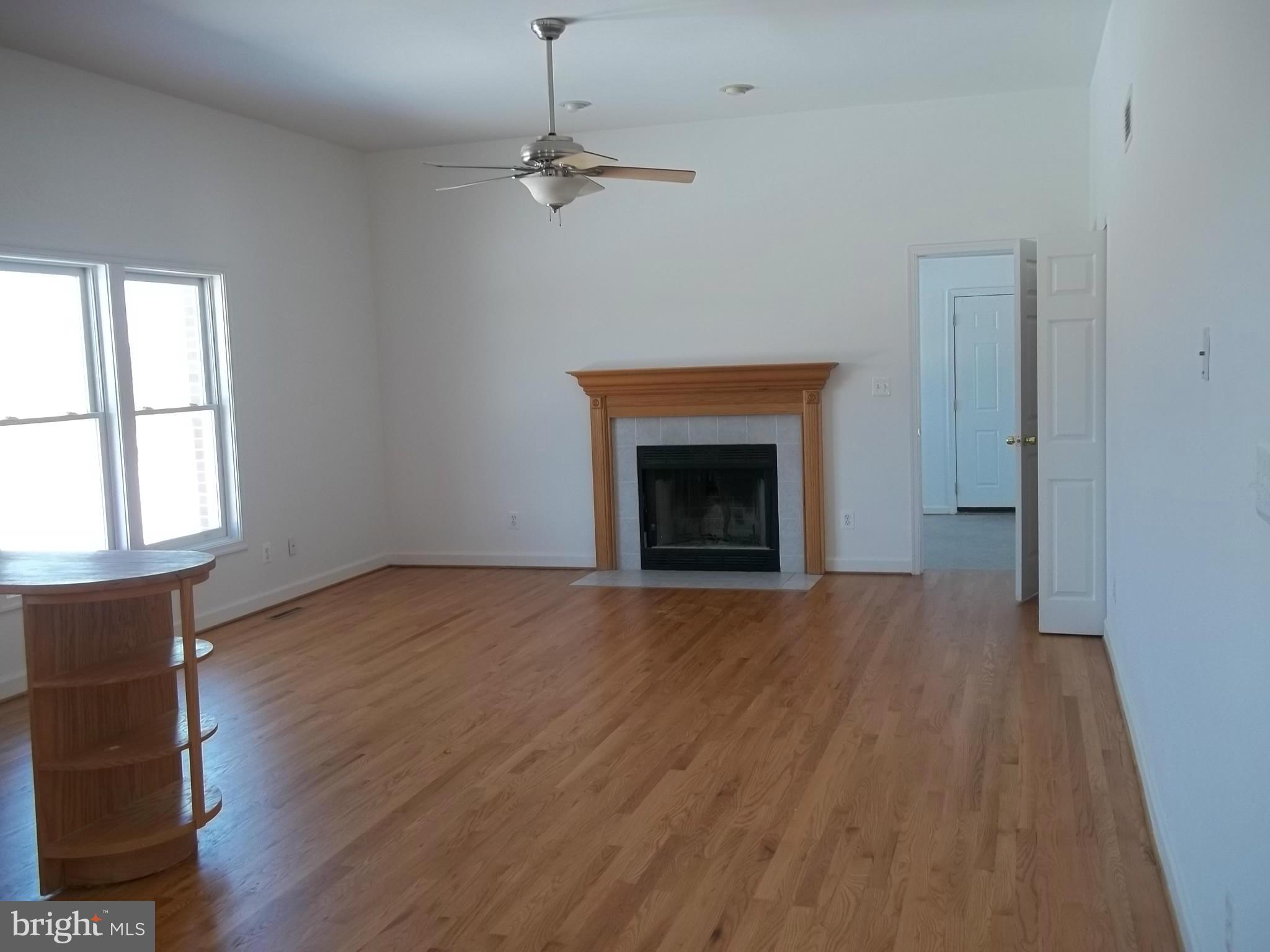 9546 Dr Perry Road Frederick, MD 21704 - Photo 2 of 14 Family Room