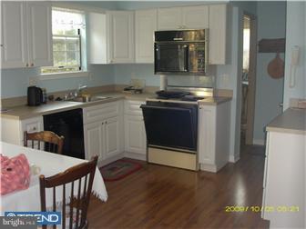 1183 Plowshare Road Blue Bell, PA 19422 - Photo 4 of 11 Kitchen