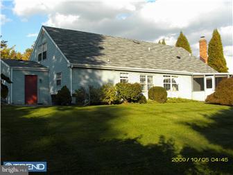 1183 Plowshare Road Blue Bell, PA 19422 - Photo 10 of 11 Exterior Back
