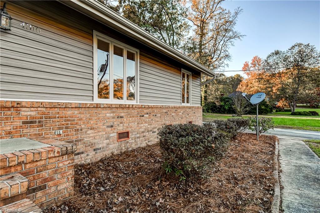 4310 Lormar Road Greensboro, NC 27406 - Photo 3 of 40 Gallery Image 3