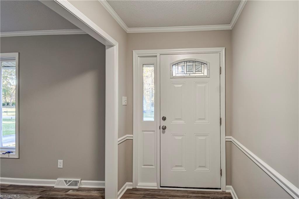 4310 Lormar Road Greensboro, NC 27406 - Photo 7 of 40 Gallery Image 7