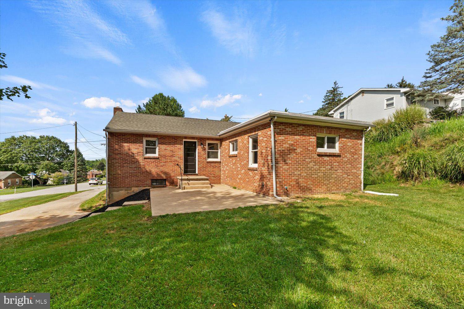 413 Chancellor Road York, PA 17403 - Photo 29 of 31