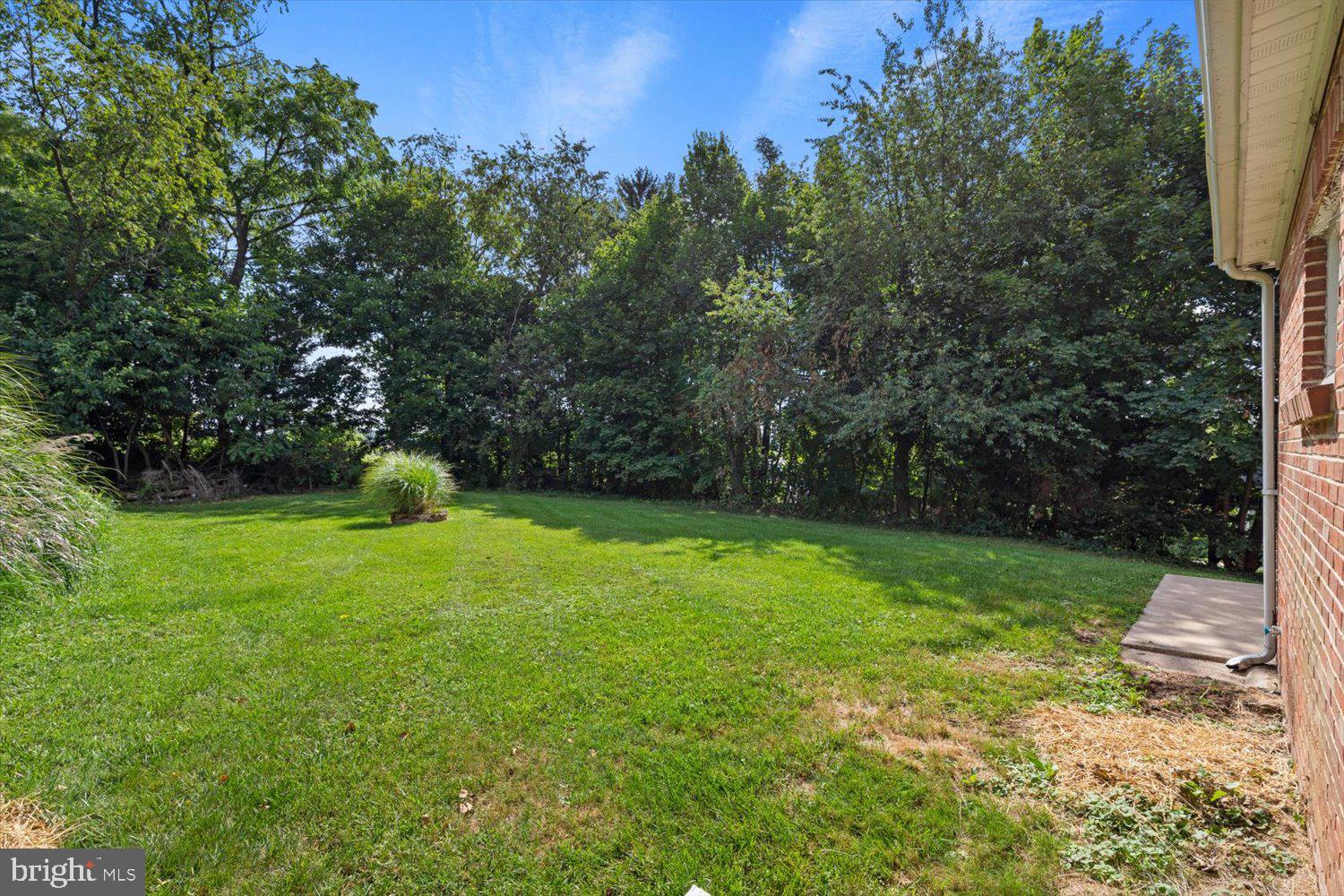 413 Chancellor Road York, PA 17403 - Photo 30 of 31