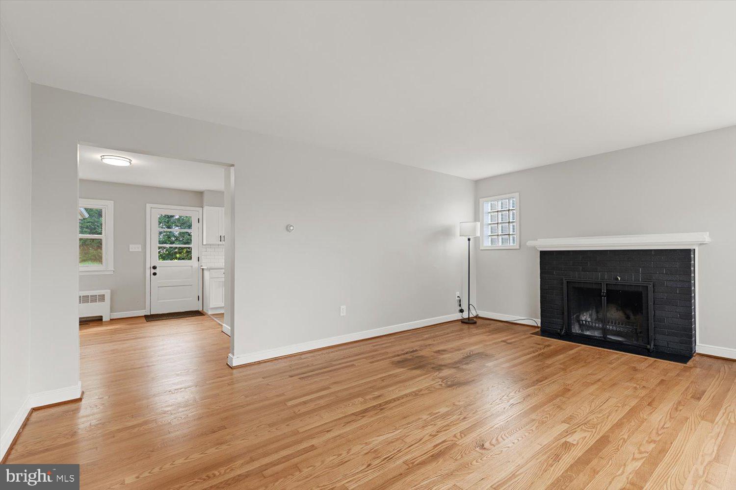 413 Chancellor Road York, PA 17403 - Photo 5 of 31